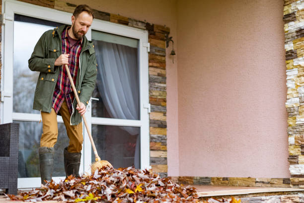 Best Attic Cleanout Services  in Everett, WA